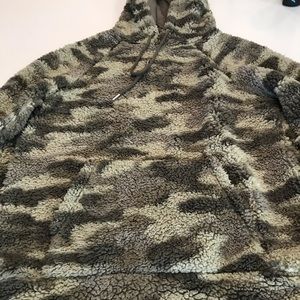Men’s Serpa Pullover - like NEW Camoflouge